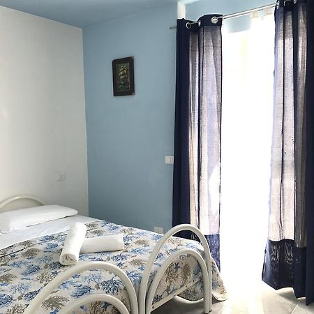 Ring Hostel Forio di Ischia المظهر الخارجي الصورة