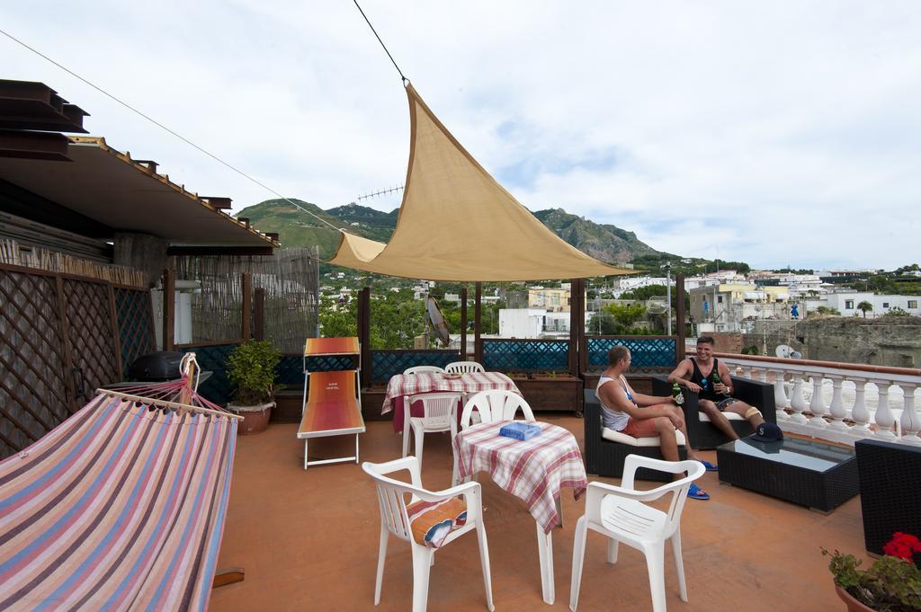 Ring Hostel Forio di Ischia المظهر الخارجي الصورة