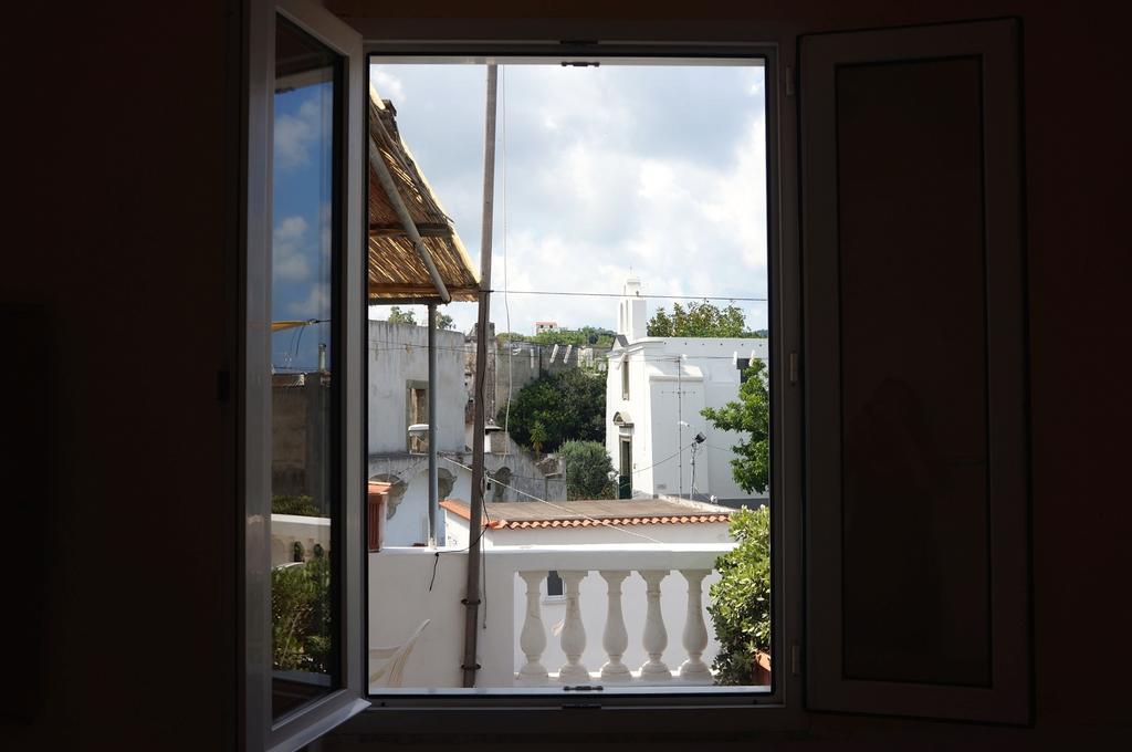 Ring Hostel Forio di Ischia الغرفة الصورة