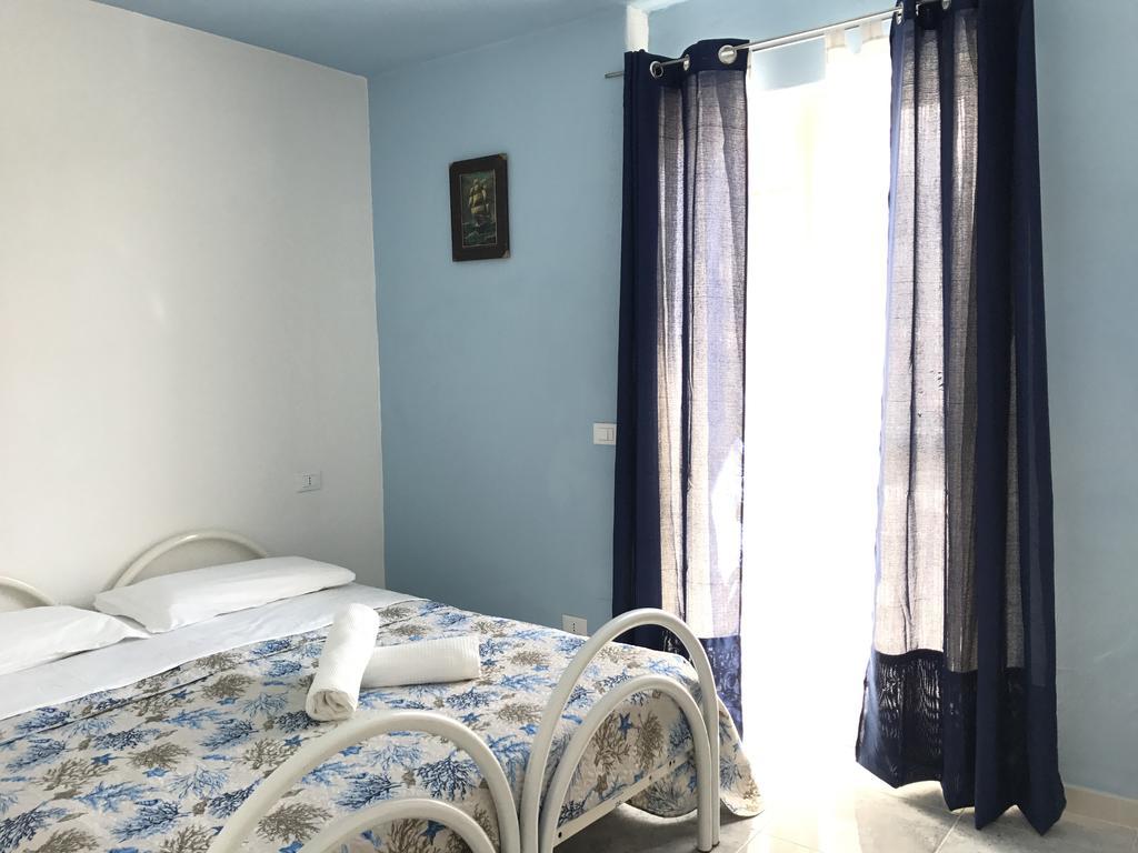 Ring Hostel Forio di Ischia المظهر الخارجي الصورة