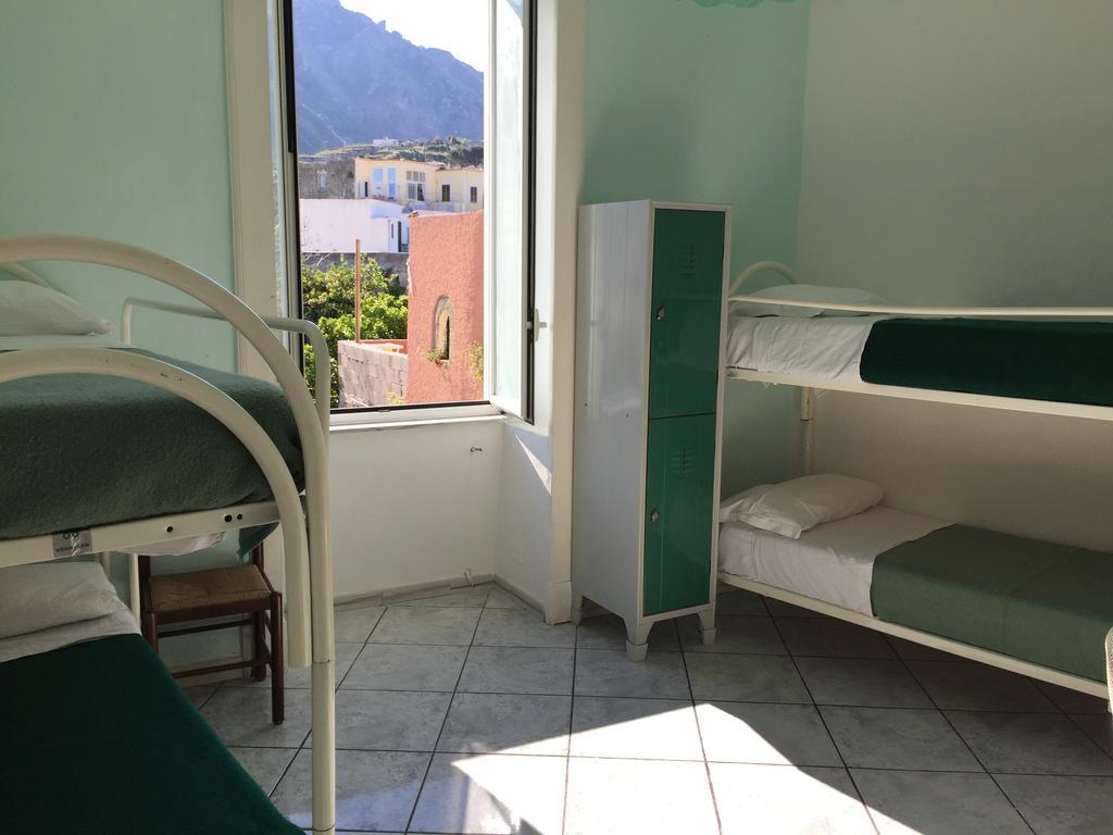 Ring Hostel Forio di Ischia المظهر الخارجي الصورة